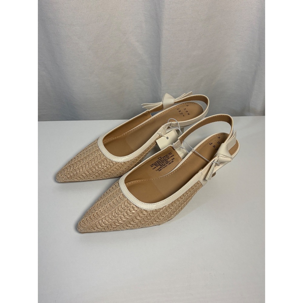A New Day Milan Woven Pointed Toe Slingback Kitten Heels Beige Cream 7.5